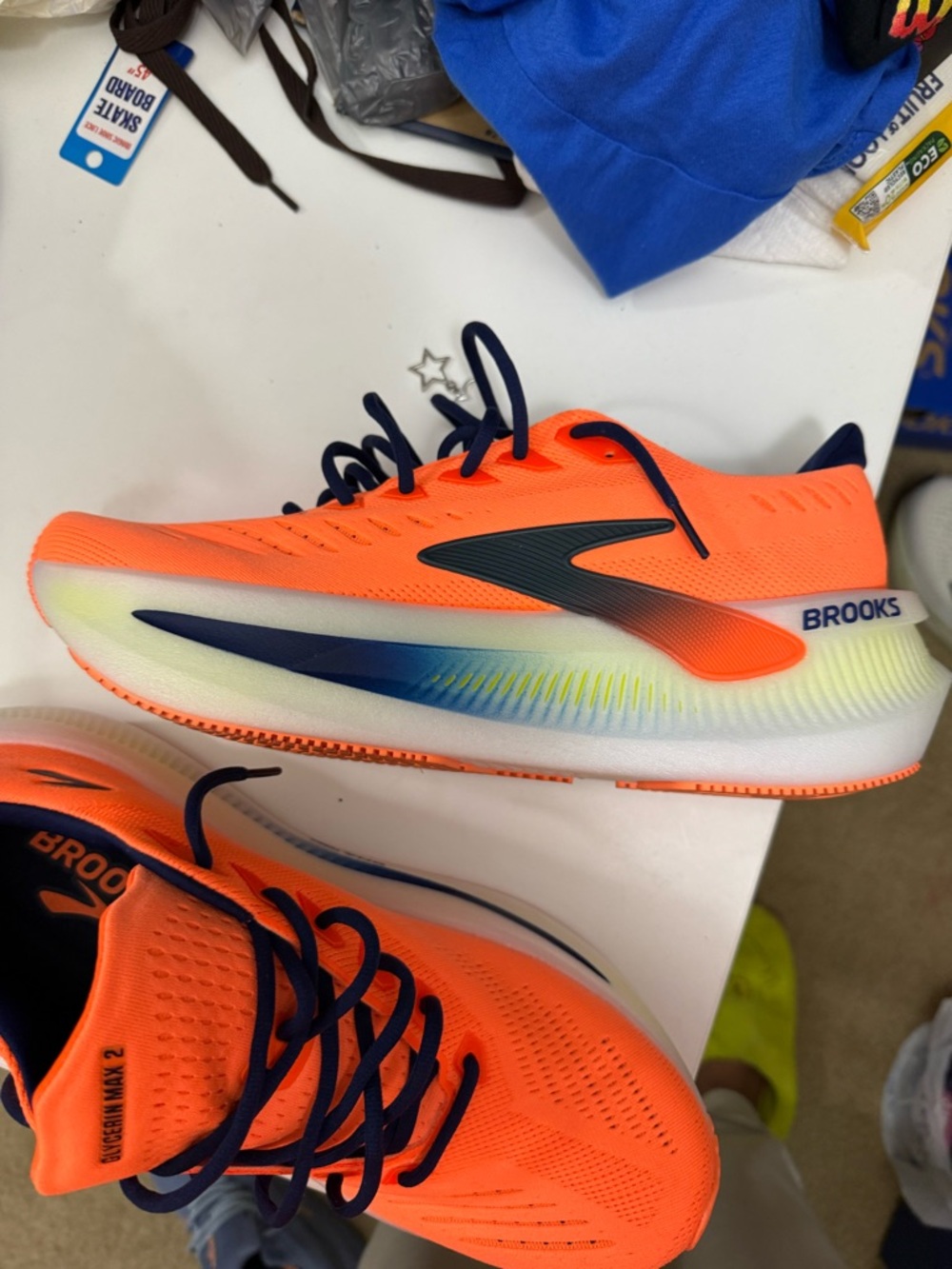 Brooks Glycerin Max 2 - Picture 2 of 9